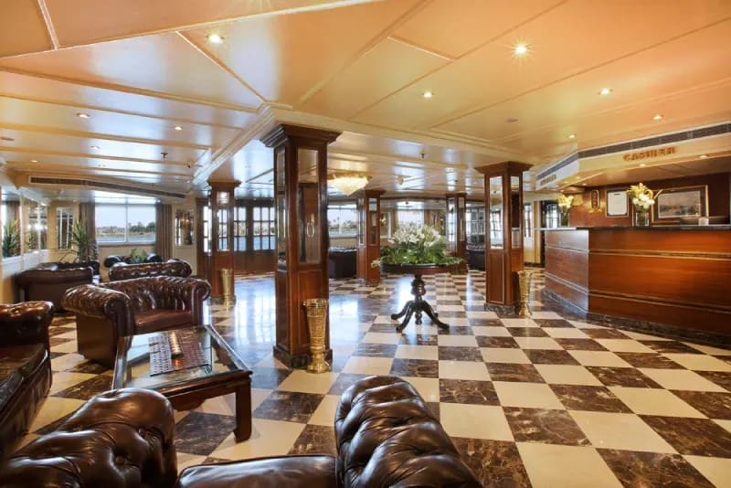 MS La Traviata Salón Bar Biblioteca | Egypt For Travel